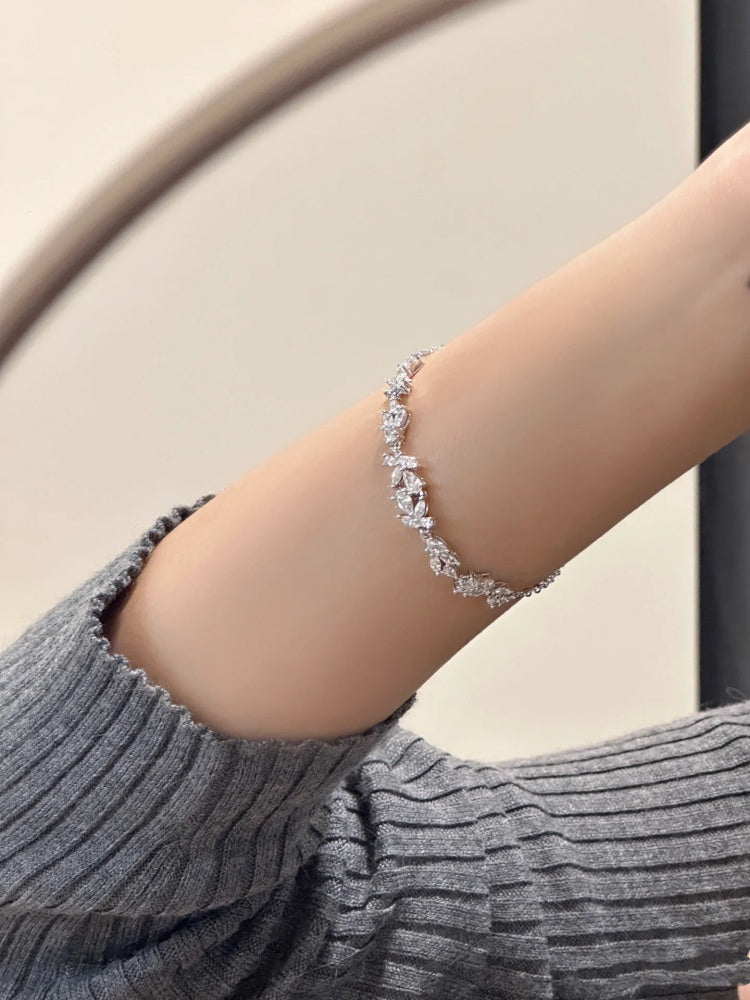 Solid Sterling Silver Wisteria Flower Bracelet Solid Sterling Silver Wisteria Flower Bracelet