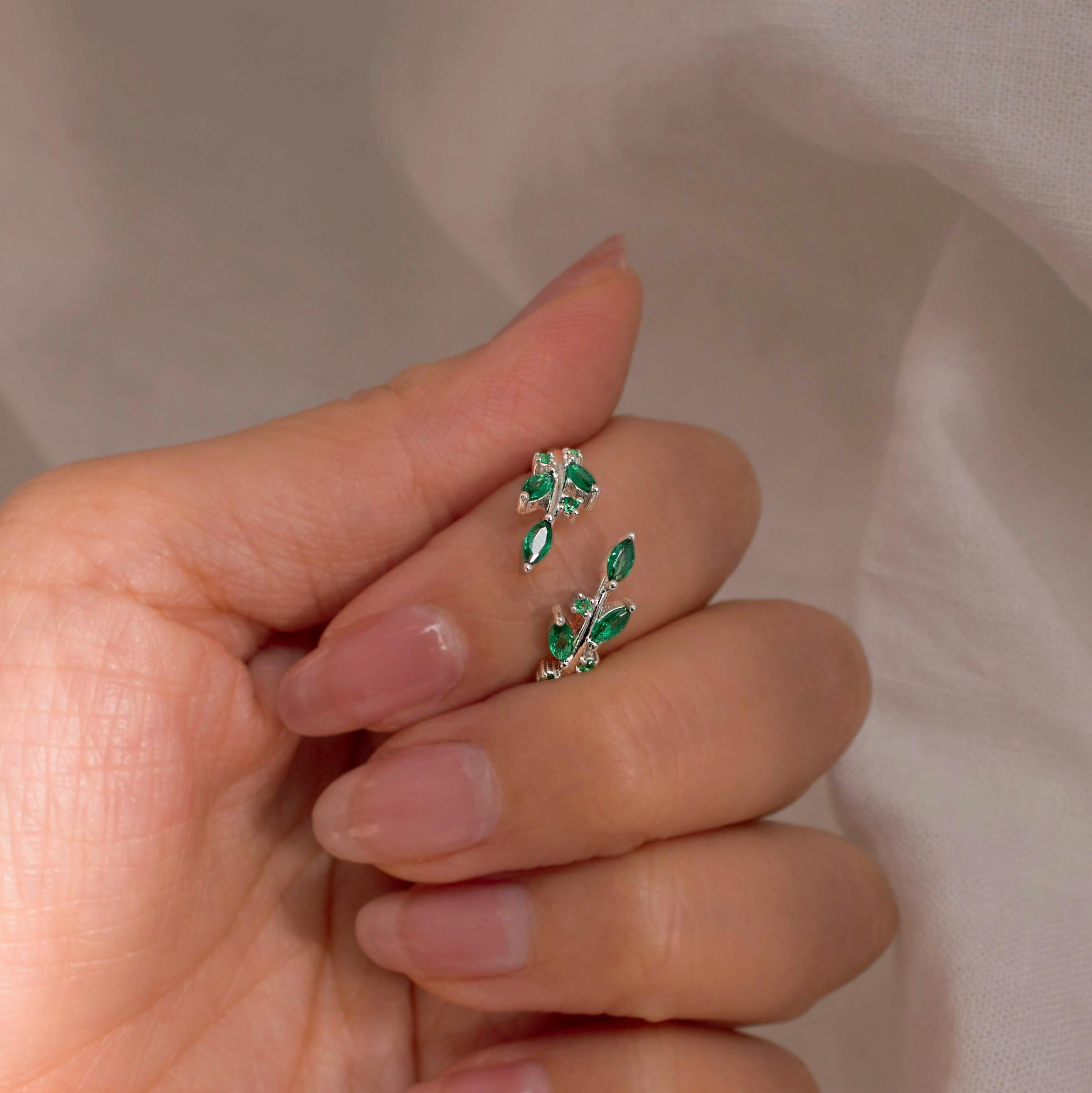 Emerald Sterling Silver Ring Best Gift Resizable Rings May Birthstone Emerald 925 Sterling Silver Adjustable Emerald Sterling Silver Ring Best Gift Resizable Rings May Birthstone Emerald 925 Sterling Silver Adjustable