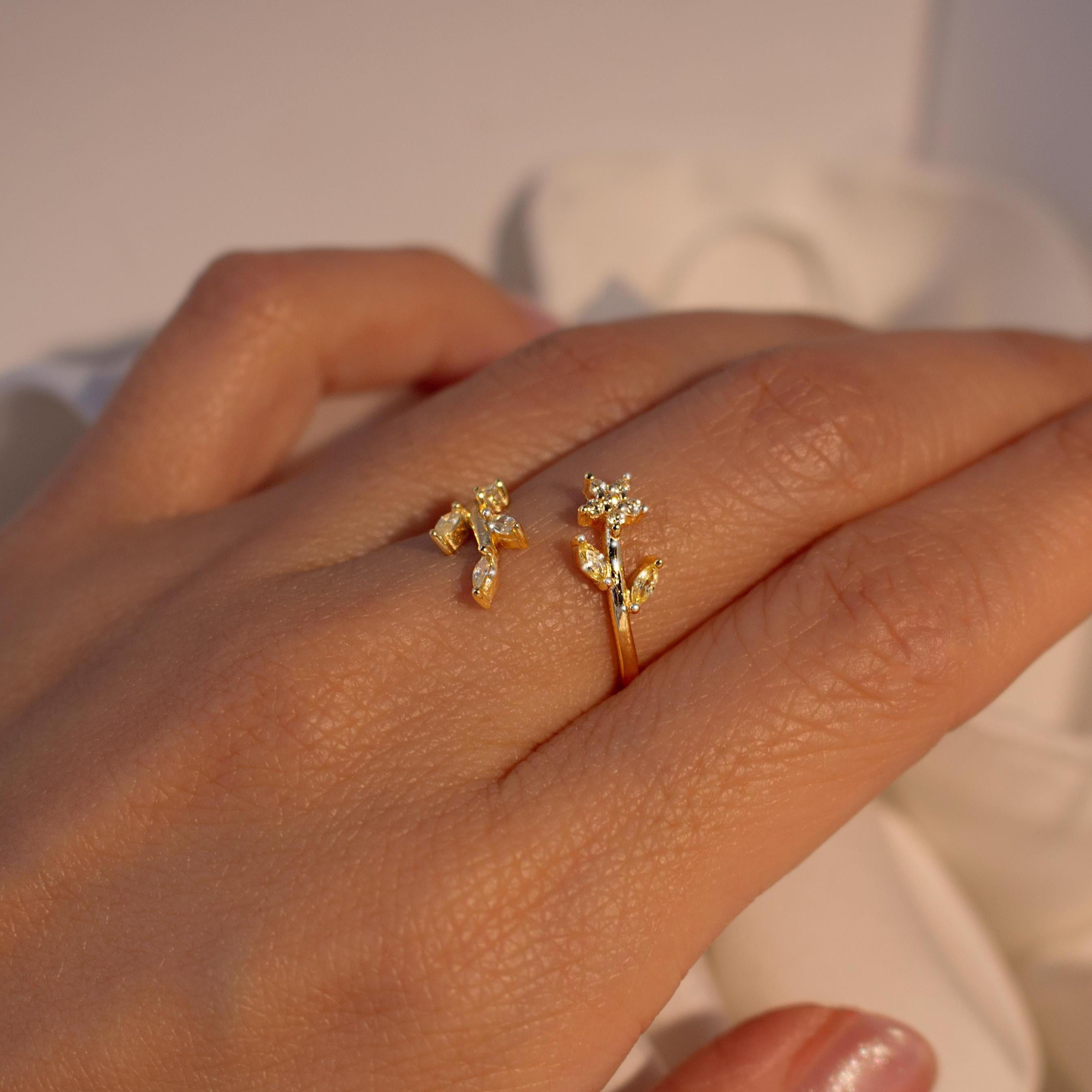 Gold Flower Leaf Ring 925 Sterling Silver Dainty Adjustable Floral Ring for Her Gold Flower Leaf Ring 925 Sterling Silver Dainty Adjustable Floral Ring for Her