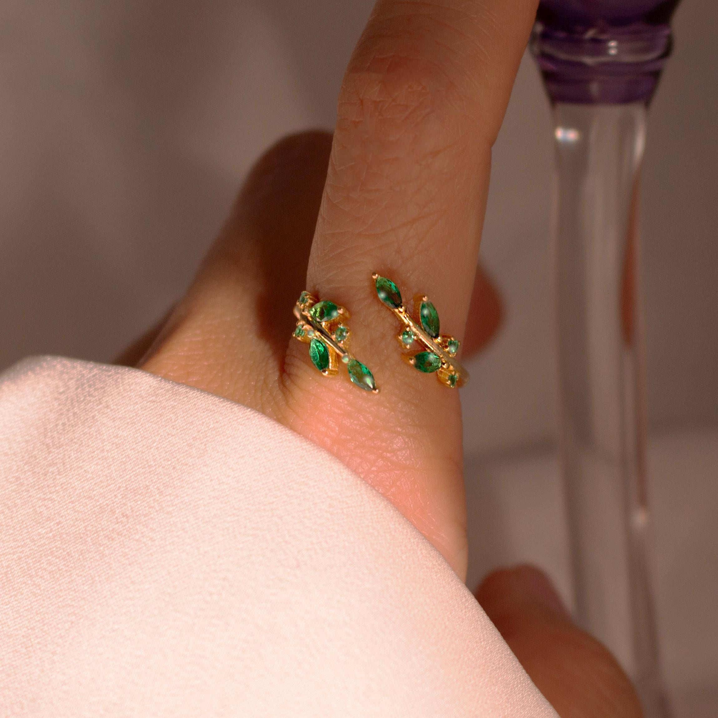 Emerald Sterling Silver Ring Best Gift Resizable Rings May Birthstone Emerald 925 Sterling Silver Adjustable Emerald Sterling Silver Ring Best Gift Resizable Rings May Birthstone Emerald 925 Sterling Silver Adjustable