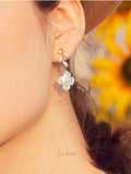 Gardenia Shell Crystal Earrings