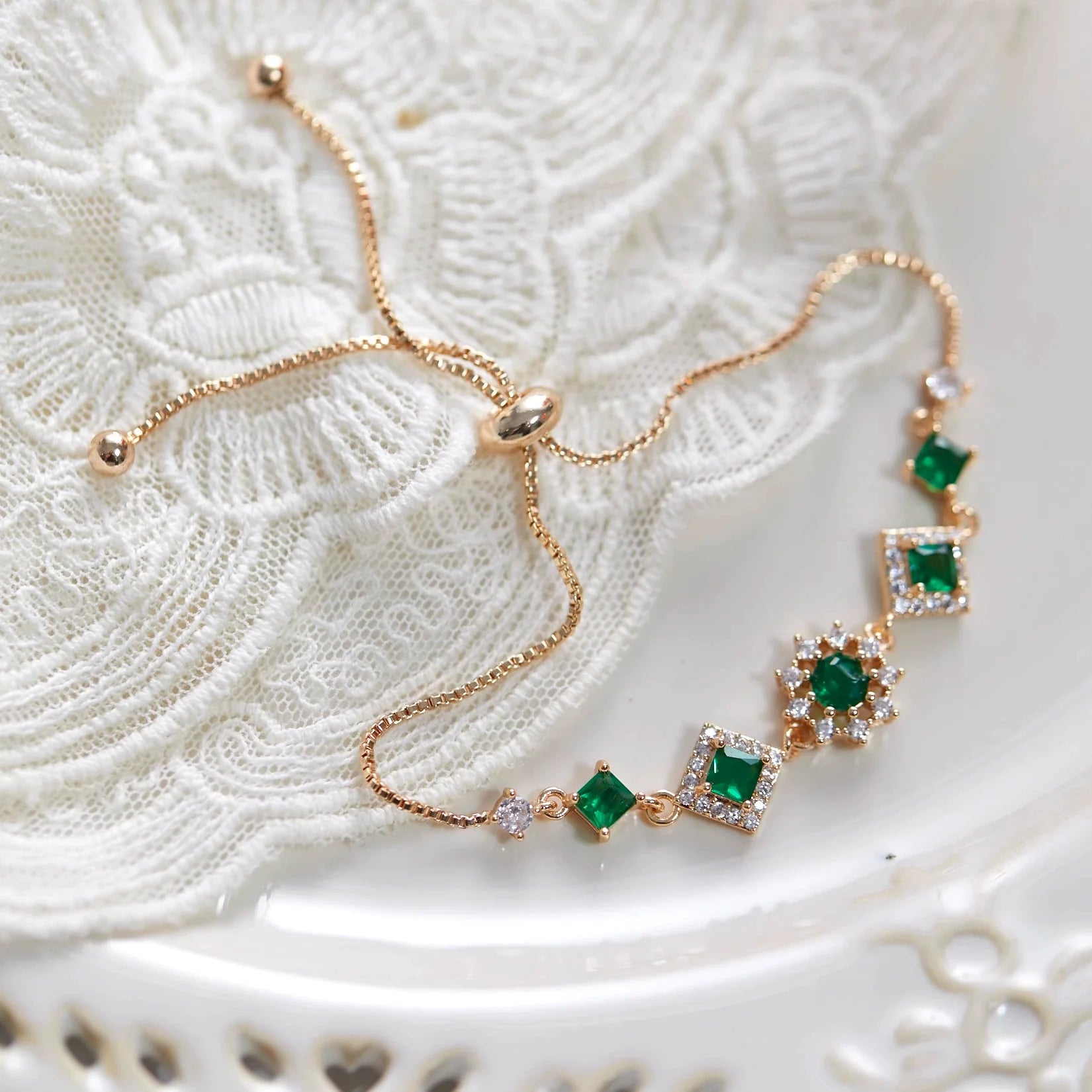 Original Olive Green Zircon Bracelet – Vintage Micro-Pave Dainty Jewelry, Unique Non-Mainstream Design Original Olive Green Zircon Bracelet – Vintage Micro-Pave Dainty Jewelry, Unique Non-Mainstream Design