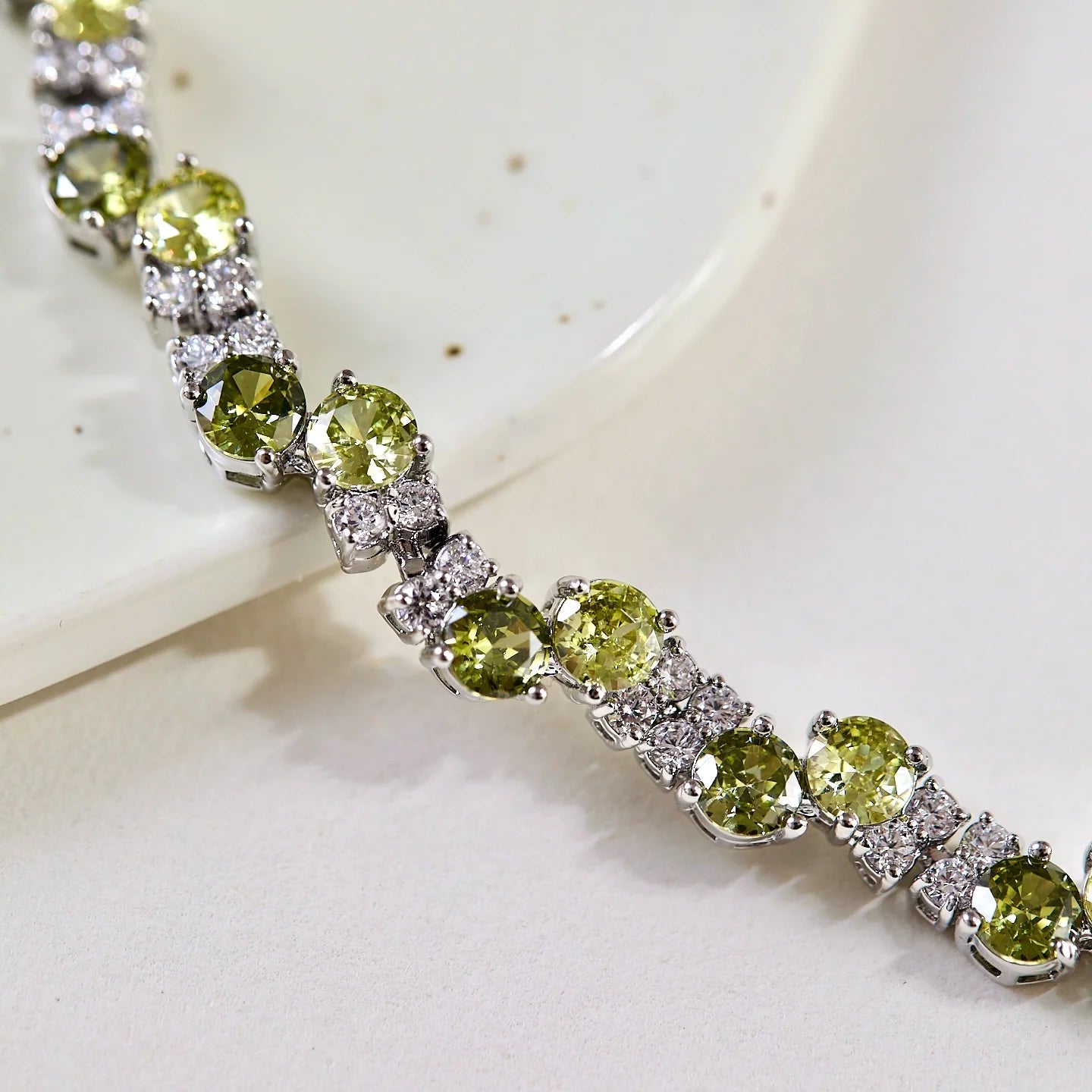 Misty Forest · Green Abyss Collection – Vintage Olive Green Zircon Jewelry (Bracelet & Earrings, Dainty Nature-Inspired Design) Misty Forest · Green Abyss Collection – Vintage Olive Green Zircon Jewelry (Bracelet & Earrings, Dainty Nature-Inspired Design)