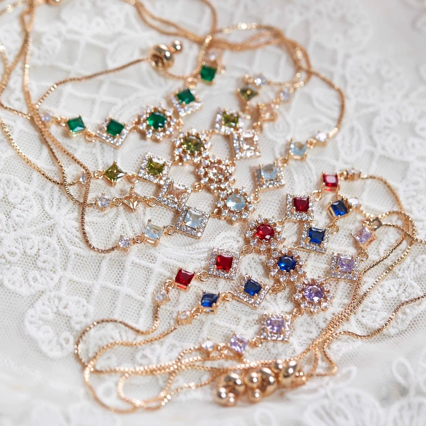 Original Olive Green Zircon Bracelet – Vintage Micro-Pave Dainty Jewelry, Unique Non-Mainstream Design Original Olive Green Zircon Bracelet – Vintage Micro-Pave Dainty Jewelry, Unique Non-Mainstream Design