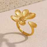 French Vintage-Inspired Floral Ring – 18K Gold Plated Stainless Steel Open Band, Elegant Minimalist Jewelry for Women