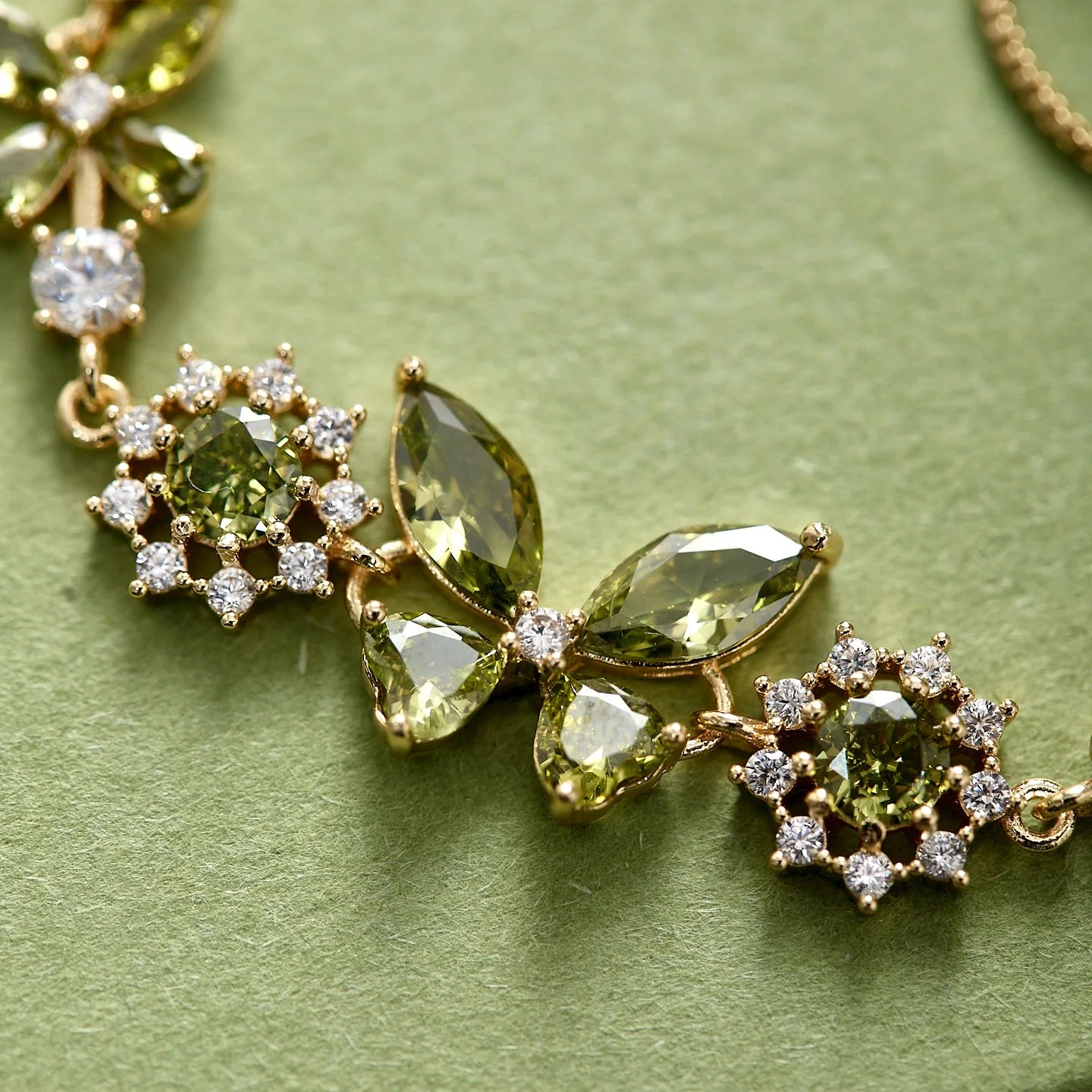 Misty Forest Olive Green Butterfly Zircon Jewelry Set – Earrings, Ear Cuffs, Bracelet & Necklace, Vintage-Inspired Sparkling Design Misty Forest Olive Green Butterfly Zircon Jewelry Set – Earrings, Ear Cuffs, Bracelet & Necklace, Vintage-Inspired Sparkling Design