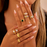 Heart Flower Ring with Zircon