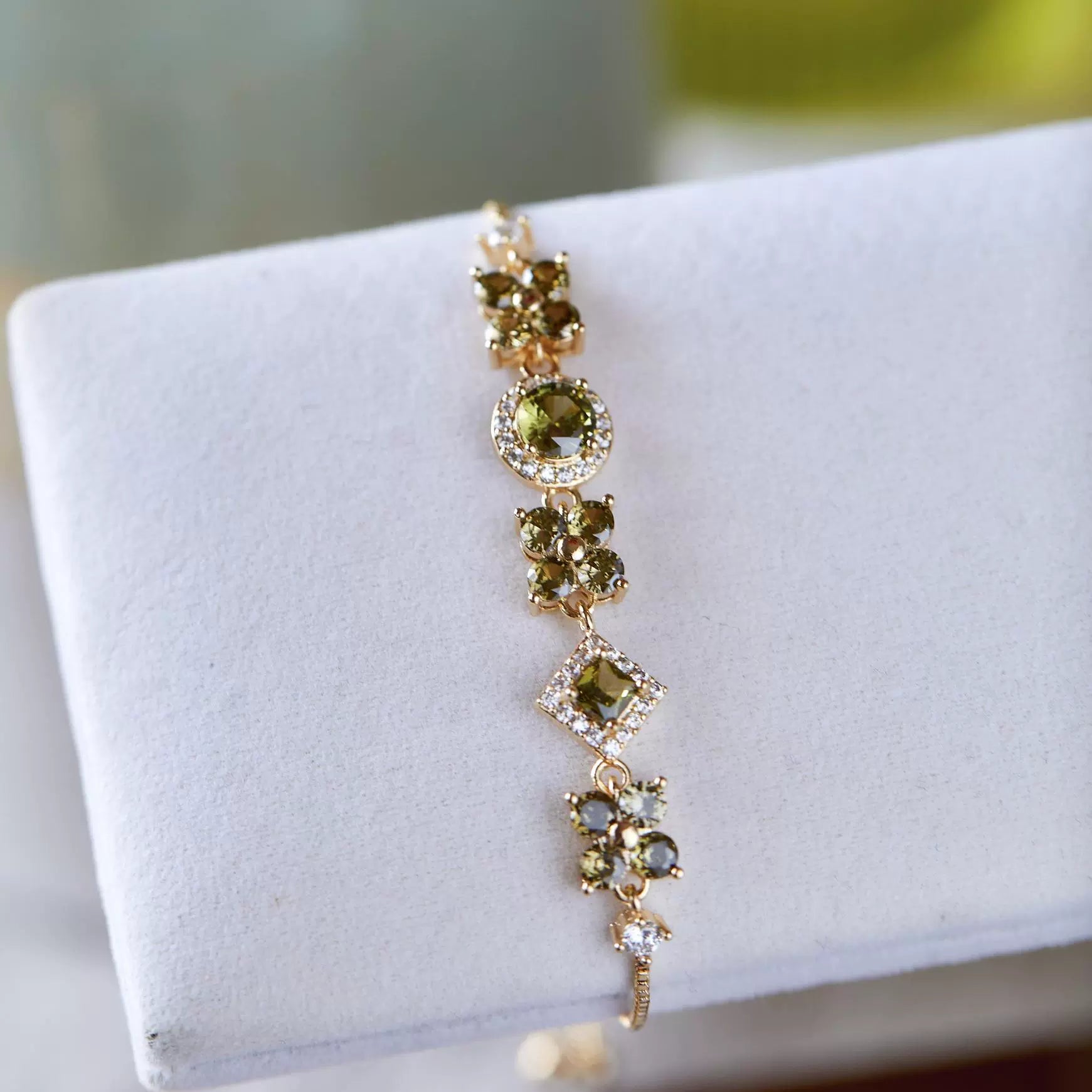 Misty Forest Olive Green Zircon Butterfly Bracelet – Unique Designer Sparkling Jewelry Misty Forest Olive Green Zircon Butterfly Bracelet – Unique Designer Sparkling Jewelry