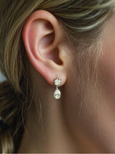 bridal teardrop earrings