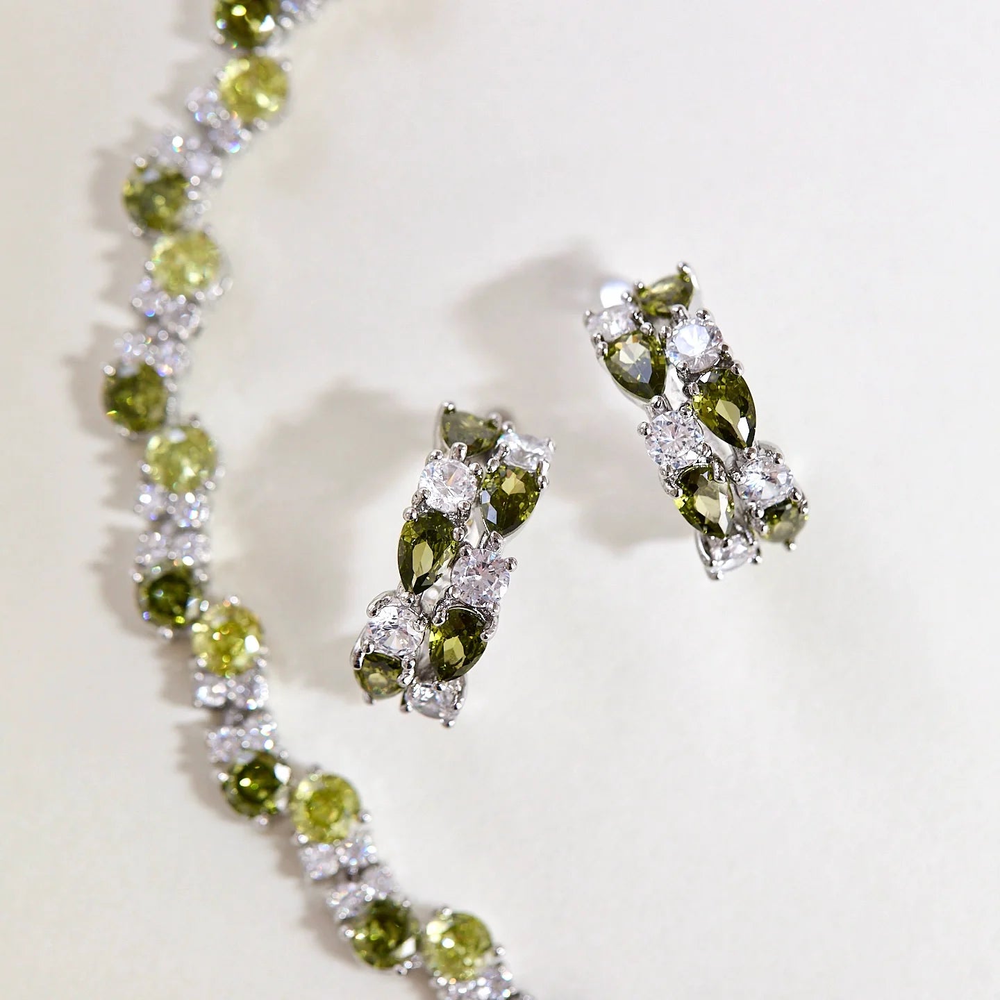 Misty Forest · Green Abyss Collection – Vintage Olive Green Zircon Jewelry (Bracelet & Earrings, Dainty Nature-Inspired Design) Misty Forest · Green Abyss Collection – Vintage Olive Green Zircon Jewelry (Bracelet & Earrings, Dainty Nature-Inspired Design)