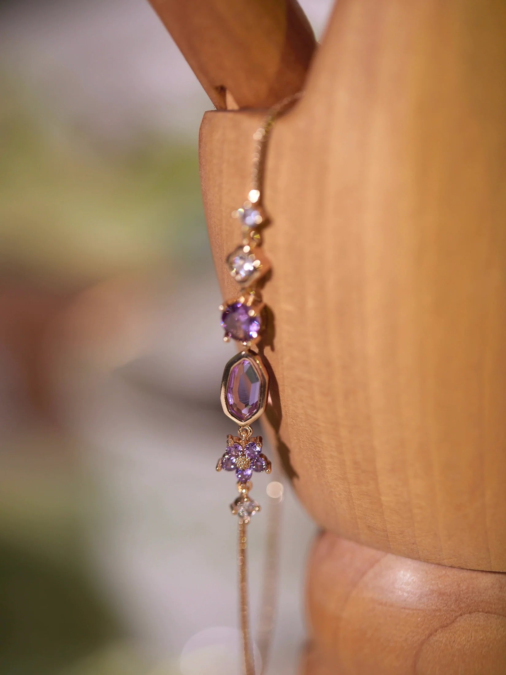 Original Purple Crystal Butterfly Bracelet – Vintage Inspired Dainty Zircon Jewelry, Unique Feminine Design Original Purple Crystal Butterfly Bracelet – Vintage Inspired Dainty Zircon Jewelry, Unique Feminine Design