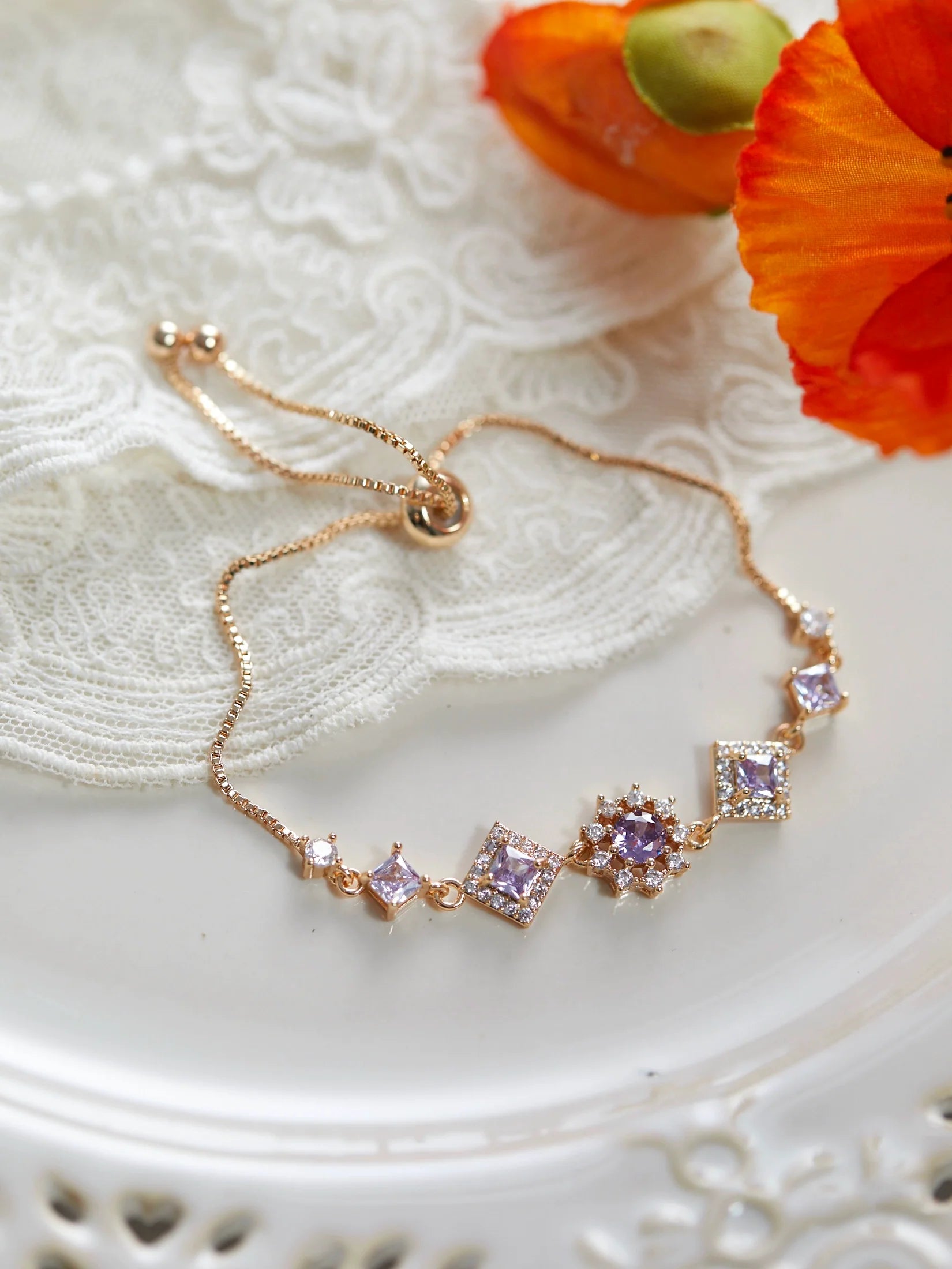 Original Olive Green Zircon Bracelet – Vintage Micro-Pave Dainty Jewelry, Unique Non-Mainstream Design Original Olive Green Zircon Bracelet – Vintage Micro-Pave Dainty Jewelry, Unique Non-Mainstream Design