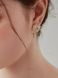 Sunny Daisy Bloom Earrings