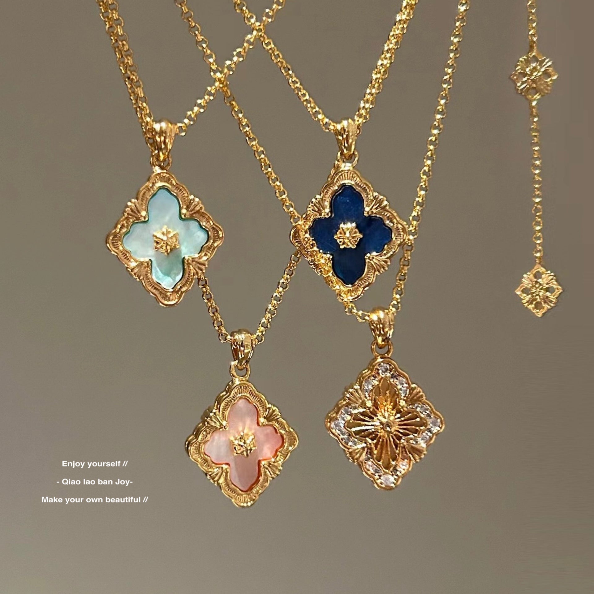 dainty gold necklace