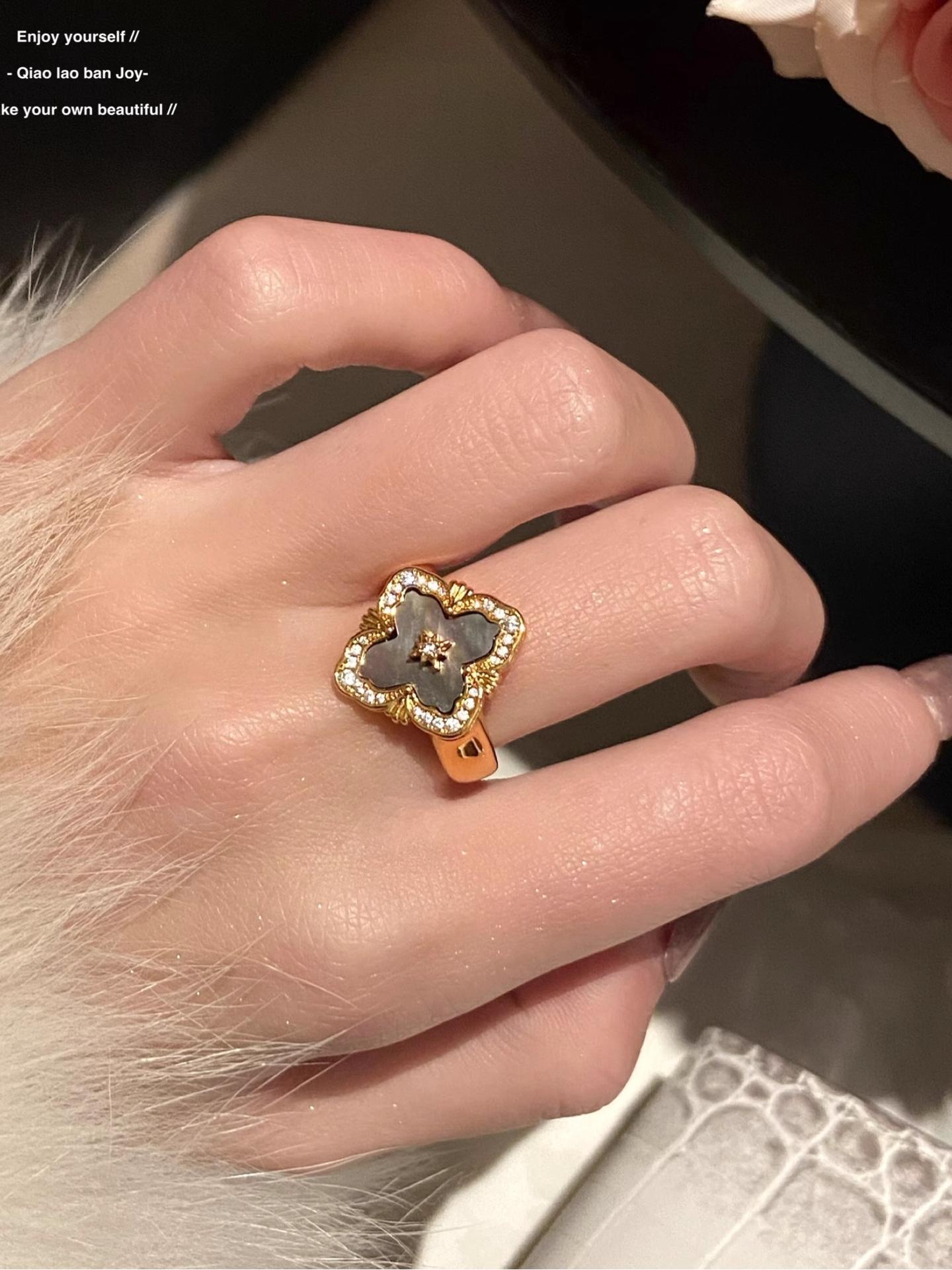 vintage ring heirloom inspired ring