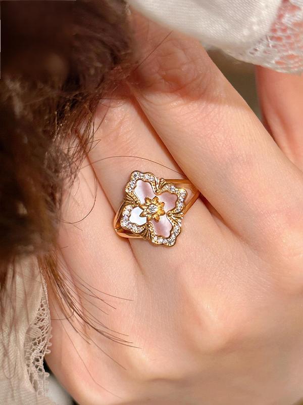 vintage ring heirloom inspired ring