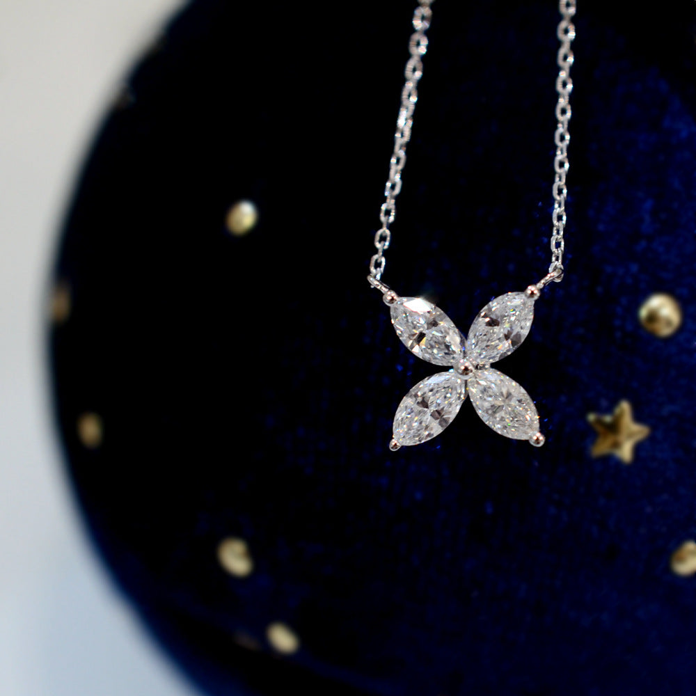 dainty silver necklace