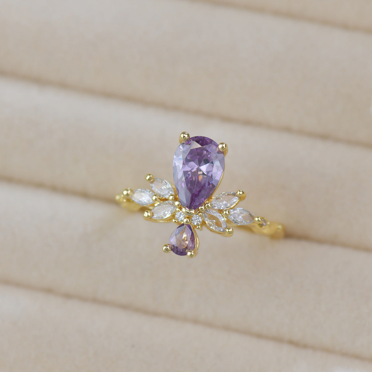 Vintage Drop Lavender Stone Cocktail Ring