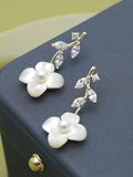 Gardenia Shell Crystal Earrings
