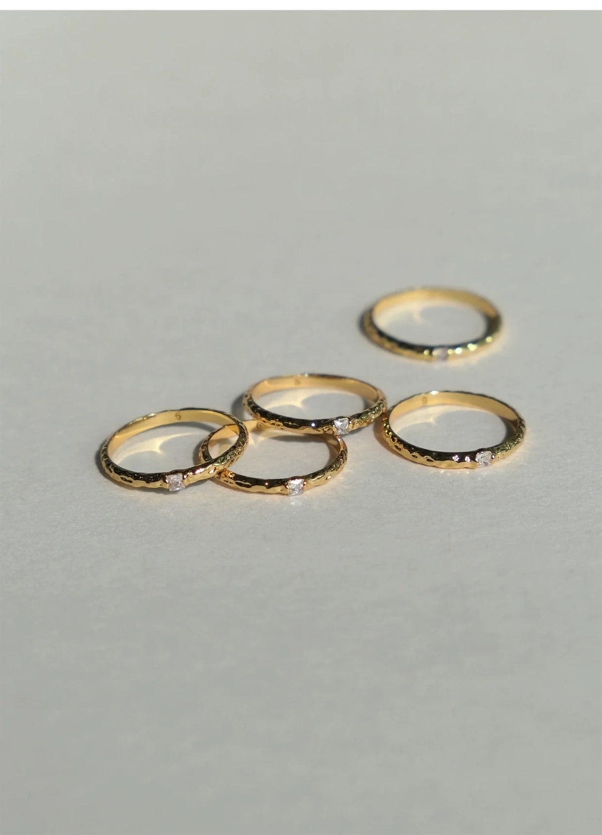 High-Polish Textured Zirconia Minimalist Ring