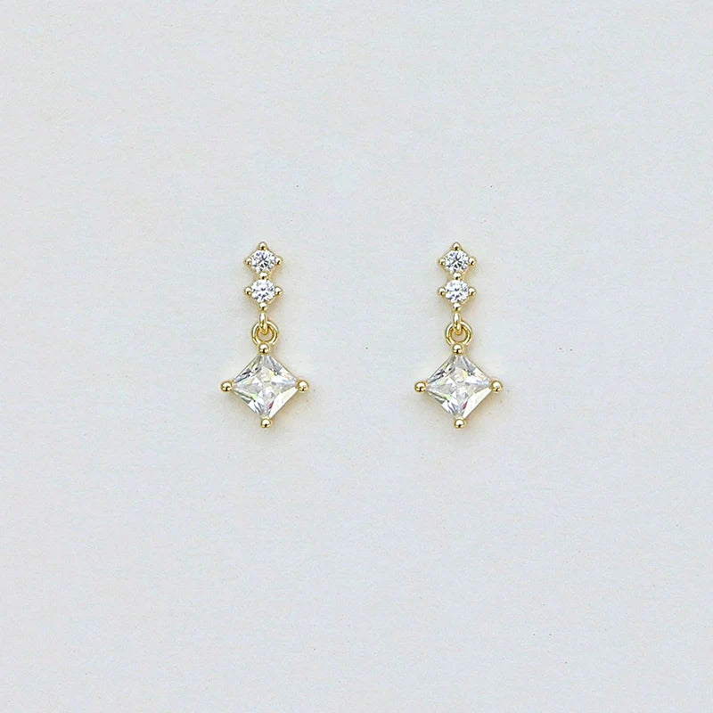 S925 Sterling Silver Starry Sparkle Stud Earrings