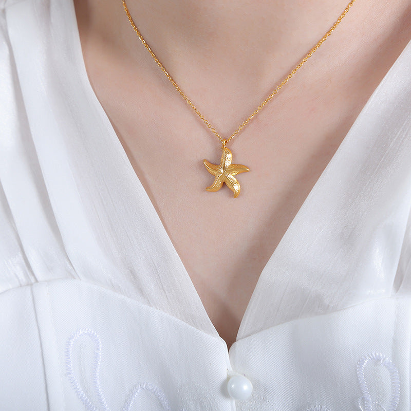 18K Gold Plated Starfish Pendant Necklace – Waterproof Stainless Steel Beach Vacation Jewelry for Women, Minimalist Chic Design