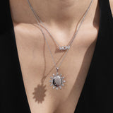 Sparkling "MOM" Letter Necklace with Sunflower Pendant – 18K Gold Plated Zircon, Perfect Mother’s Day Gift