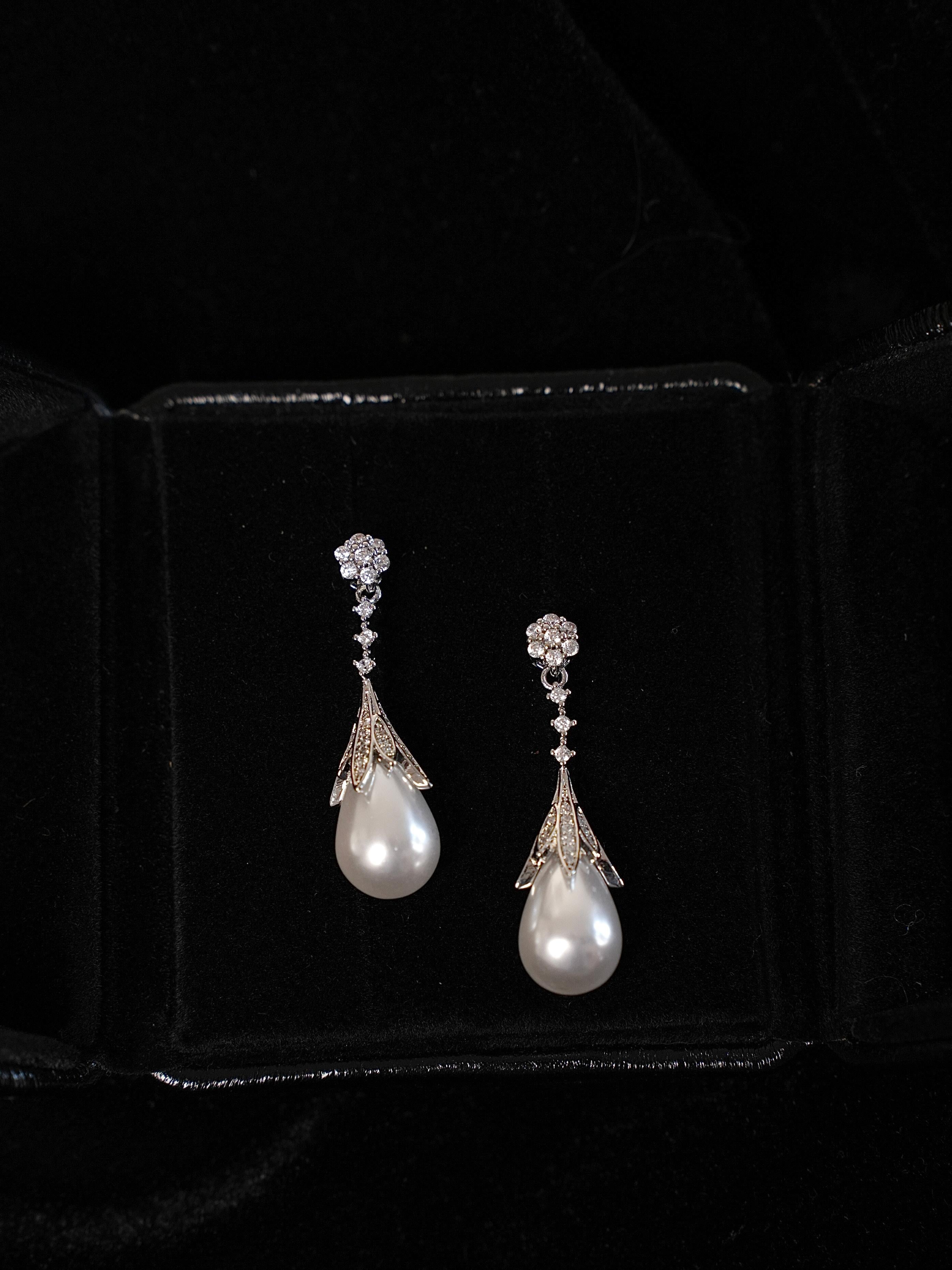 vintage pearl drop earrings