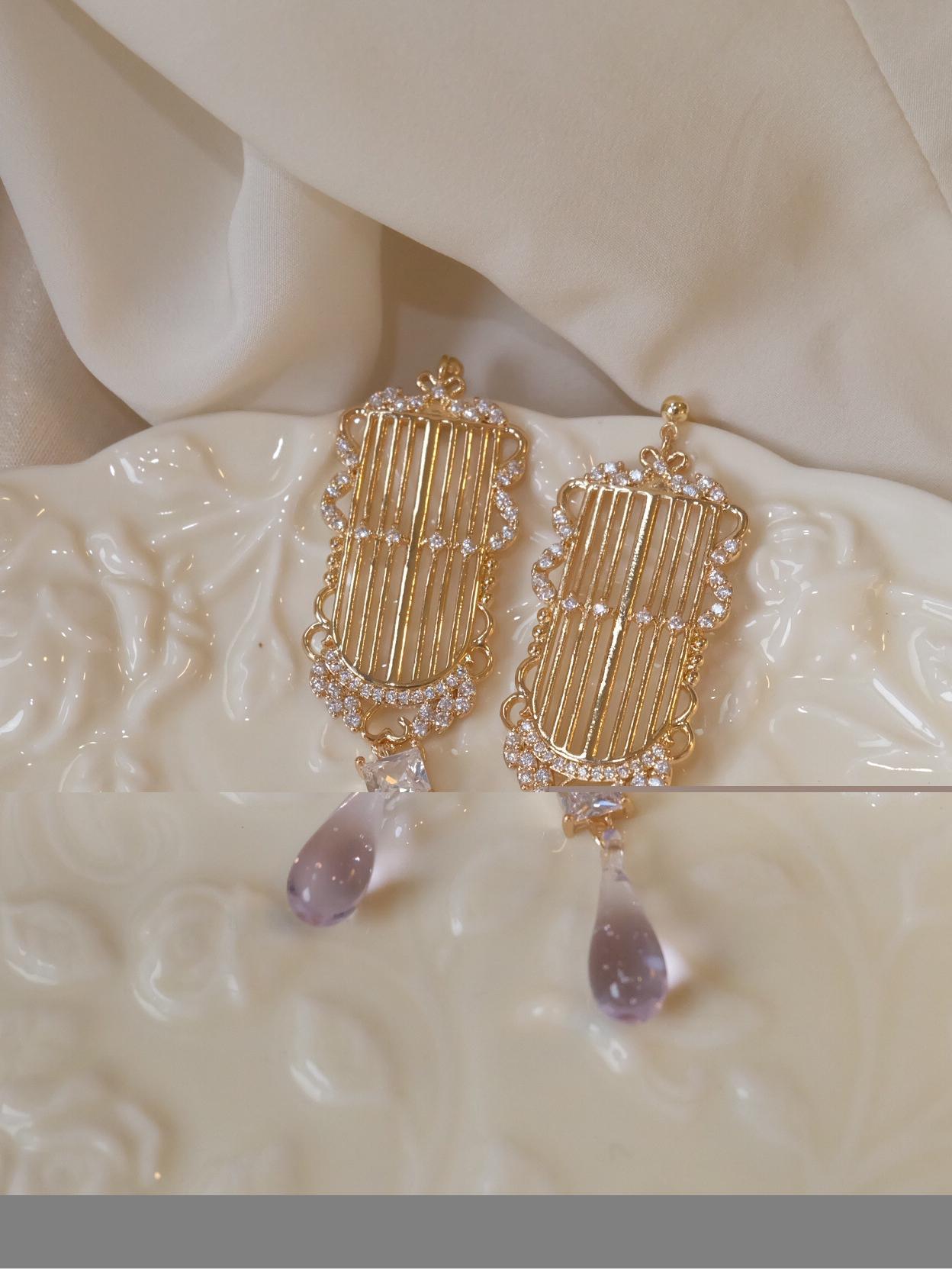 art deco dangle earrings